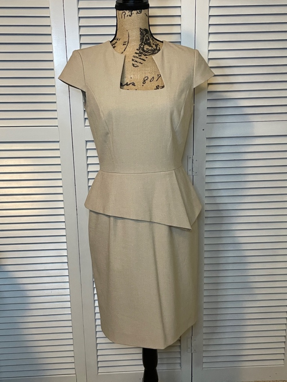 ANTONIO MELANI Tan Peplum Sheath Dress - Sz 6